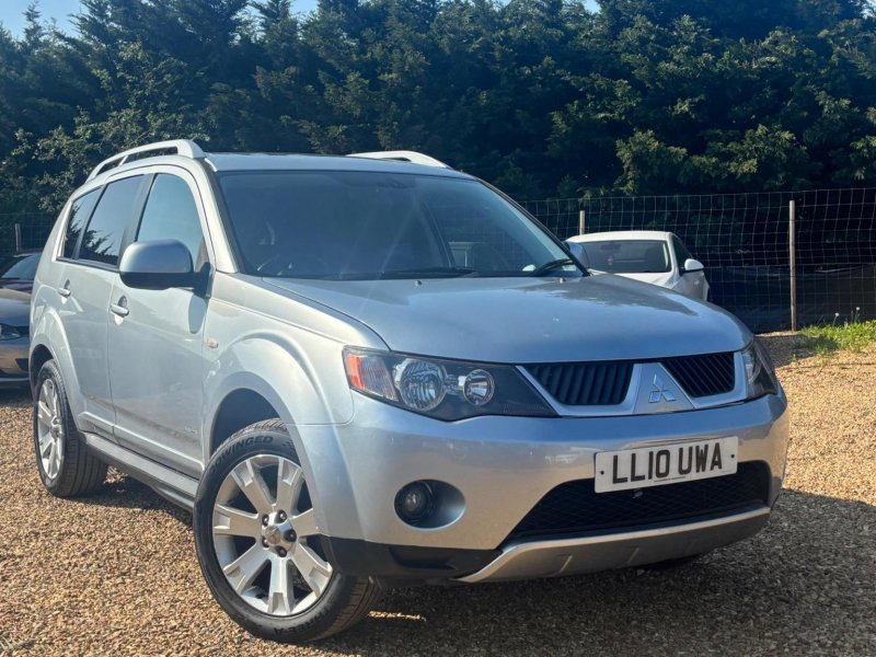 MITSUBISHI OUTLANDER 2.4 MIVEC Elegance Auto 4WD Euro 4 5dr
