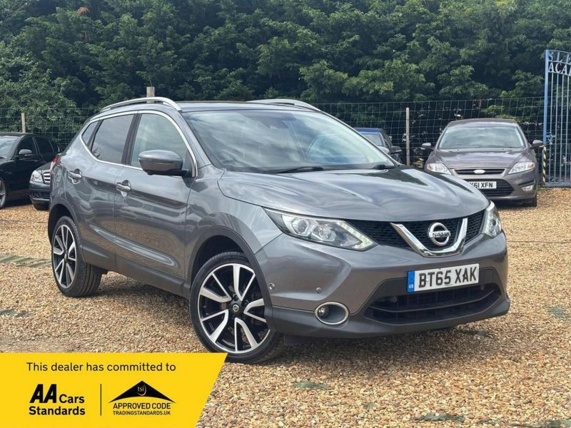 NISSAN QASHQAI 1.5 dCi Tekna 2WD Euro 6 (s/s) 5dr