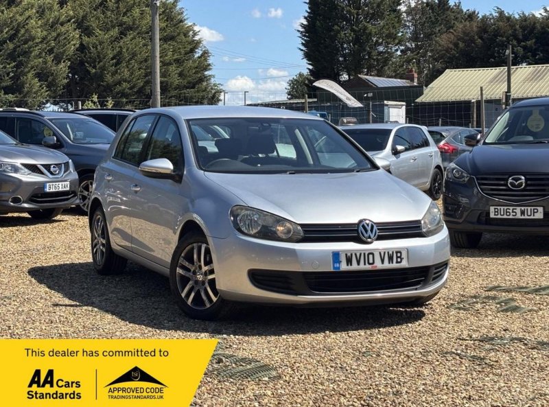 VOLKSWAGEN GOLF 1.6 TDI BlueMotion Tech SE Euro 5 (s/s) 5dr